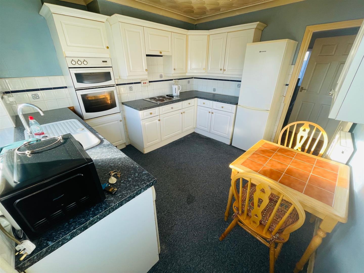 Brynawel Road, Gorseinon, Swansea, SA4 4UX